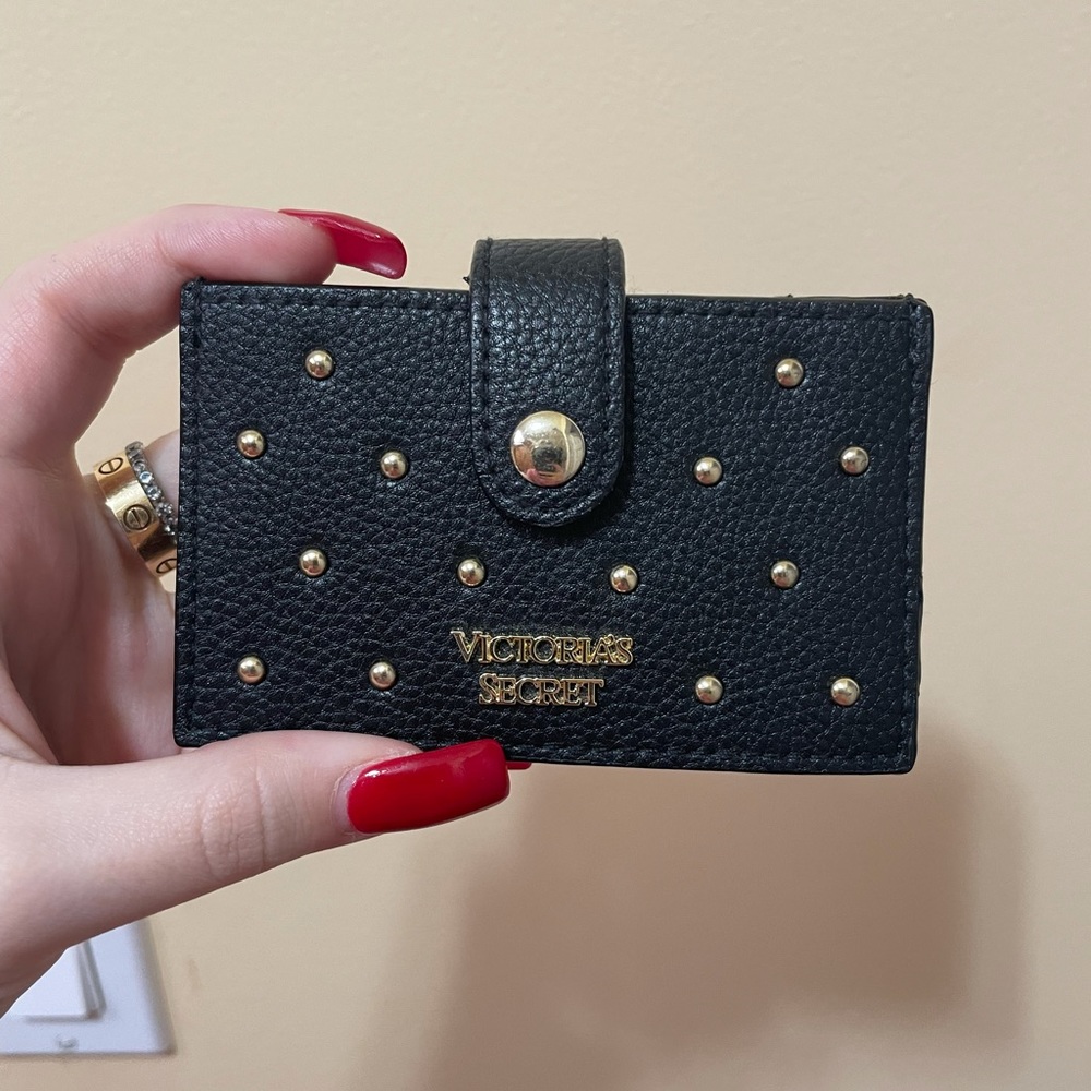 Victoria’s Secret card holder